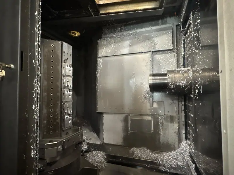 Arbeitsraum eines CNC-Bearbeitungszentrums